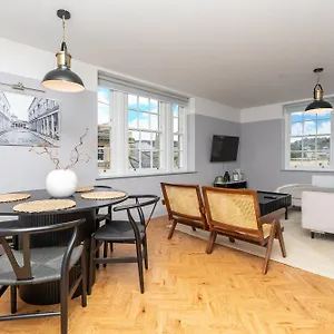  Apartment Street Penthouse